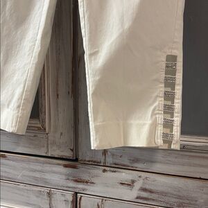 Lulu-B Elegant White Apparel